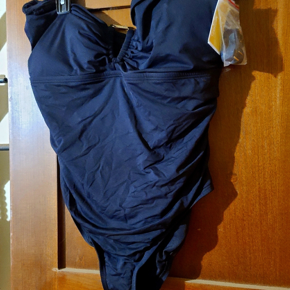Bathing suit